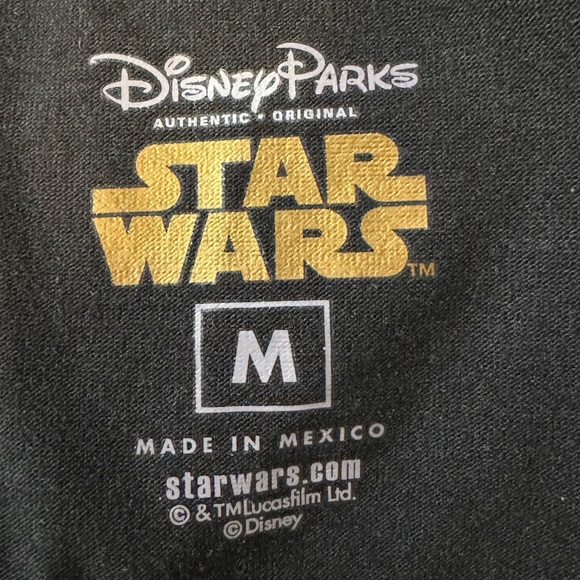 Star Wars Womens Shirt w/Rhinestone Lightsabers sz Medium - Picture 3 of 4